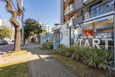 2_photo/94dce38231.c91e287b7d37385c-ATLAS-0a355fb1-c373-4cd4-9f5a-5cdd28326c48.jpg de apartamento para alugar com 1 quarto, 28m² em Vila Izabel, Curitiba