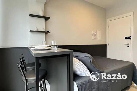 12_photo/94dce38231.e9328f495ca7a9f8-ATLAS-f2b56d71-41fe-46b0-a384-69f43e1e2d1e.jpg de kitnet/studio para alugar com 1 quarto, m² em Vila Izabel, Curitiba