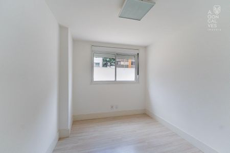 13_photo/94dce38265.0ec4804c3912e966-ATLAS-9087448c-3204-4a2d-83b9-23098d00a6c4.jpg de apartamento à venda com 3 quartos, 207m² em Vila Izabel, Curitiba