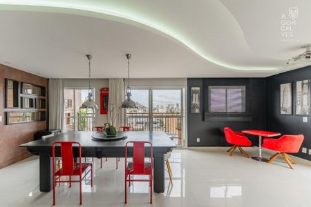 3_photo/94dce38265.9378edceb2ba862b-ATLAS-c59e74b2-78ab-4b2c-a19a-c13d68abb751.jpg de apartamento para alugar com 4 quartos, 353m² em Vila Izabel, Curitiba