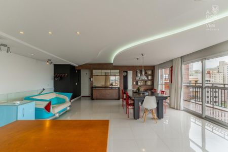 6_photo/94dce38265.9378edceb2ba862b-ATLAS-d6b431af-0fdb-4ff9-aee3-58828df4debe.jpg de apartamento para alugar com 4 quartos, 353m² em Vila Izabel, Curitiba