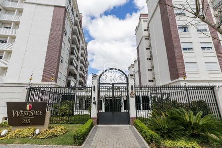 10_photo/94dce3826d.8be349627db8bef5-ATLAS-9a49e045-c7ad-44eb-a645-b28f0cd650c4.jpg de apartamento para alugar com 4 quartos, 353m² em Vila Izabel, Curitiba