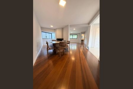 7_photo/94dce382a7.bd2dffe6b68feeb7-ATLAS-1f71fb4a-151c-4268-ab0f-2b8b45a76355.jpg de apartamento à venda com 4 quartos, 203m² em Vila Izabel, Curitiba