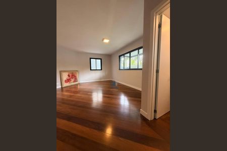 12_photo/94dce382a7.bd2dffe6b68feeb7-ATLAS-3e8e716e-f161-4d94-9e44-0d18174ee1f3.jpg de apartamento à venda com 4 quartos, 203m² em Vila Izabel, Curitiba