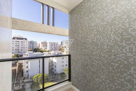 6_photo/94dce382af.dc5dbd679d2e06e8-ATLAS-25bf624d-e082-46e8-b3de-ed995738b2d6.jpg de apartamento à venda com 2 quartos, 168m² em Vila Izabel, Curitiba