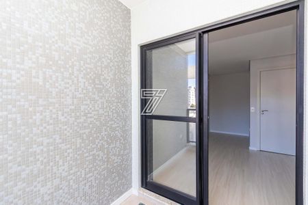 4_photo/94dce382af.dc5dbd679d2e06e8-ATLAS-541bceea-8506-42f2-8df8-eab2aaacd653.jpg de apartamento à venda com 2 quartos, 168m² em Vila Izabel, Curitiba