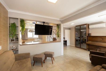 6_photo/94dce382cb.1047a4287b30a783-ATLAS-cb4b2bfa-b882-4e3a-a217-fe0a2fa8849c.jpg de apartamento à venda com 3 quartos, 120m² em Vila Izabel, Curitiba