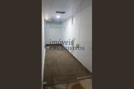 2_photo/94dce3831f.b63fb19834d8465e-ATLAS-1e815b1d-79a6-46e2-a038-a660b4e54739.jpg de casa à venda com 3 quartos, 300m² em Vila Izabel, Curitiba