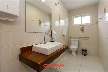 6_photo/94dce3831f.b63fb19834d8465e-ATLAS-ceddc9cd-c4d5-4c25-b515-b74ceef36d8e.jpg de casa à venda com 3 quartos, 383m² em Vila Izabel, Curitiba