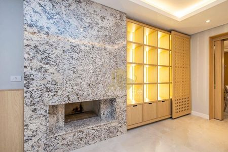 10_photo/94dce383df.8a00a68238a6a06b-ATLAS-19bf6197-dd57-40d2-b7f1-1cde476e509b.jpg de apartamento para alugar com 4 quartos, 186m² em Batel, Curitiba