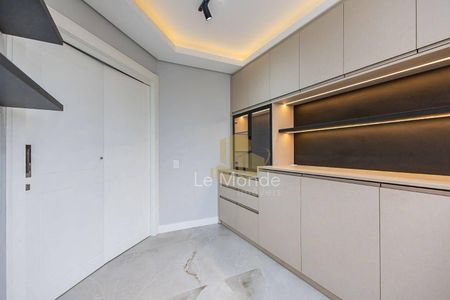 5_photo/94dce383df.8a00a68238a6a06b-ATLAS-7a26ece5-f5d9-45a8-b6d6-c82543b5eadc.jpg de apartamento para alugar com 4 quartos, 186m² em Batel, Curitiba