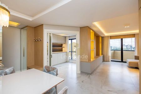 12_photo/94dce383df.8a00a68238a6a06b-ATLAS-8015cc4a-c2a2-4178-9ff3-c365661d7170.jpg de apartamento para alugar com 4 quartos, 186m² em Batel, Curitiba