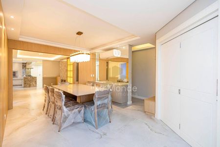 3_photo/94dce383df.8a00a68238a6a06b-ATLAS-87fded39-cedd-4c46-8979-afba36643358.jpg de apartamento para alugar com 4 quartos, 186m² em Batel, Curitiba