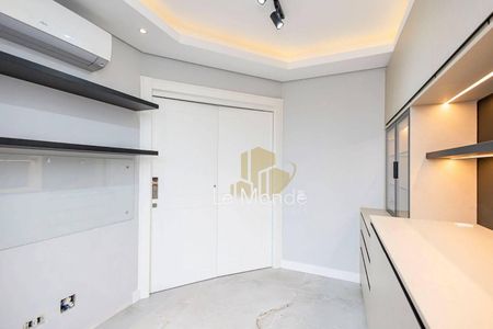 11_photo/94dce383df.8a00a68238a6a06b-ATLAS-98cd3585-14ed-4b69-92be-ffc301afc208.jpg de apartamento para alugar com 4 quartos, 186m² em Batel, Curitiba