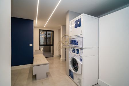 28_photo/94dce38415.175b87e59a6c92af-ATLAS-74178c81-3c4c-4d1a-a9e1-41bf7bc2bdea.jpg de kitnet/studio à venda com 1 quarto, 30m² em Batel, Curitiba