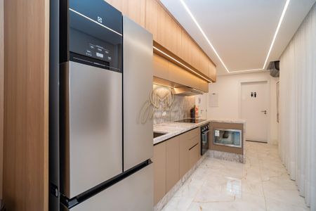 24_photo/94dce38415.175b87e59a6c92af-ATLAS-e6c45b2d-18a4-415d-aa6b-1de4ec8d1683.jpg de kitnet/studio à venda com 1 quarto, 30m² em Batel, Curitiba