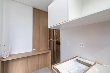 4_photo/94dce38415.1db9541b1608c29c-ATLAS-172d0df5-1a46-4e7c-8536-a5b580ebcaad.jpg de kitnet/studio à venda com 1 quarto, 23m² em Batel, Curitiba