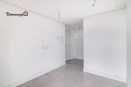 4_photo/94dce38415.5e76a6bf1bd3c8a9-ATLAS-cc17d8d8-8e94-46bf-9673-4c01a0075858.jpg de kitnet/studio à venda com 1 quarto, 21m² em Batel, Curitiba