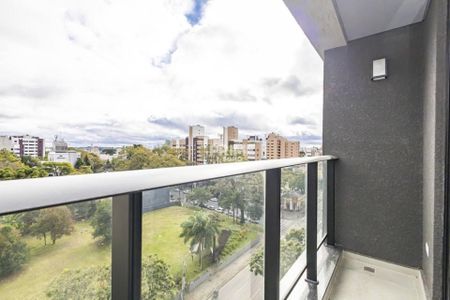 6_photo/94dce38415.c004be0b05d3a304-ATLAS-2cb52d44-d338-4155-b3cd-4b93d1cc189a.jpg de apartamento à venda com 1 quarto, 19m² em Batel, Curitiba