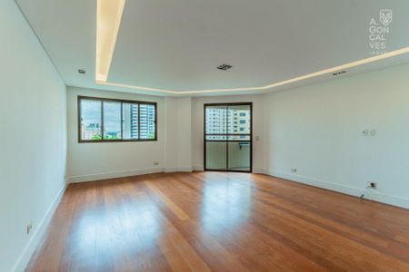 2_photo/94dce3841b.ab02d581c250ceb0-ATLAS-dc68adf4-d246-4cc1-84de-cc211c8dada2.jpg de apartamento à venda com 4 quartos, 180m² em Água Verde, Curitiba