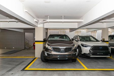 27_photo/94dce3842b.5ec00123e24b38e8-ATLAS-3e16d7d6-5953-486b-92e8-dc13aeb42ed6.jpg de apartamento à venda com 4 quartos, 175m² em Água Verde, Curitiba