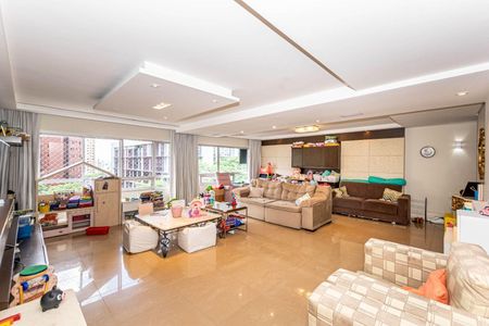 2_photo/94dce3842b.5ec00123e24b38e8-ATLAS-432015a9-5af7-4e24-9d92-1e38b9a2ec11.jpg de apartamento à venda com 4 quartos, 175m² em Água Verde, Curitiba