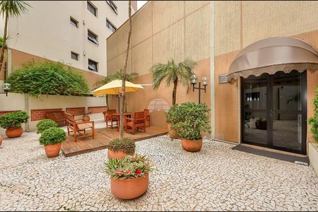 4_photo/94dce3842f.ab410b4dfdc2e946-ATLAS-0dec39c8-0ca6-43a2-ac18-af958ae5d089.jpg de apartamento para alugar com 3 quartos, 161m² em Água Verde, Curitiba