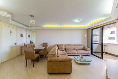 10_photo/94dce3842f.bce12b0d17b8f889-ATLAS-56682d5d-4fa5-413d-8d98-d937d9683f23.jpg de apartamento à venda com 3 quartos, 103m² em Água Verde, Curitiba