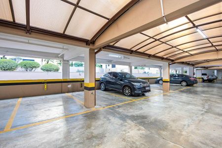 44_photo/94dce38431.0e2ab5f90b6f9ba2-ATLAS-6e3f91b6-c8c3-4b19-a66c-6d3545fb7f8d.jpg de apartamento à venda com 3 quartos, 251m² em Água Verde, Curitiba