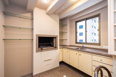 15_photo/94dce38431.0e2ab5f90b6f9ba2-ATLAS-8ce62348-e037-4b5c-806e-8f0248c55011.jpg de apartamento à venda com 3 quartos, 251m² em Água Verde, Curitiba