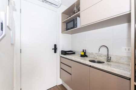 7_photo/94dce3843f.db20ad0f7650a763-ATLAS-5a35c860-5cc0-4202-b0e2-b569eefa7f2f.jpg de kitnet/studio para alugar com 1 quarto, 20m² em Batel, Curitiba