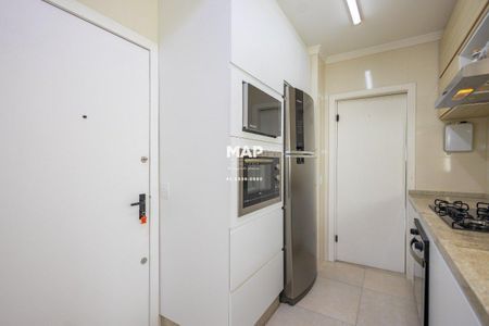 11_photo/94dce3848d.21b82dd0b136b59b-ATLAS-60e2daad-220c-4df8-9348-cafdfcb4a9eb.jpg de apartamento à venda com 3 quartos, 211m² em Água Verde, Curitiba