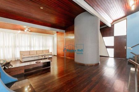 3_photo/94dce38499.4cea1a0b3f6bbd2f-ATLAS-1384c19b-11e1-4a8b-bc0f-6c1d930166a7.jpg de casa à venda com 4 quartos, 469m² em Água Verde, Curitiba