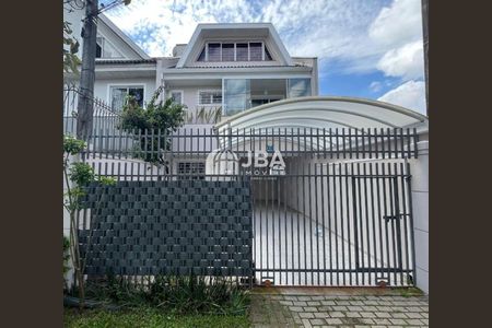 7_photo/94dce384e1.18e6ac91b37a8e88-ATLAS-69209df3-4558-455f-b7cf-beb6e4ad150b.jpg de casa à venda com 0 quarto, 173m² em Água Verde, Curitiba