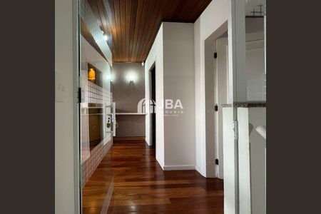 2_photo/94dce384e1.18e6ac91b37a8e88-ATLAS-e206c83f-e9aa-449d-a51a-eb557a208503.jpg de casa à venda com 0 quarto, 173m² em Água Verde, Curitiba