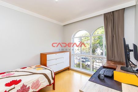 16_photo/94dce384e5.91a8ad6776264921-ATLAS-7a7dd1fd-a6f1-4b2e-a0b3-d2ab54f7cf1f.jpg de apartamento à venda com 3 quartos, 108m² em Água Verde, Curitiba