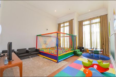 31_photo/94dce38513.8cfe2f6513d75fb0-ATLAS-d45c5bad-dd3f-49f5-ad3f-9d2d9cf70035.jpg de apartamento à venda com 5 quartos, 330m² em Rebouças, Curitiba