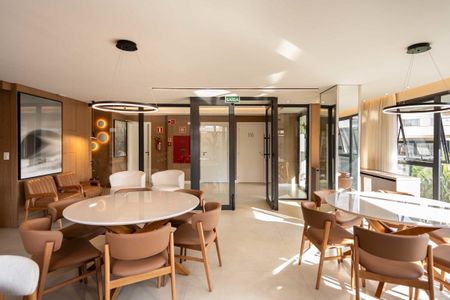 38_photo/94dce3852b.f87c5f63b588f4d4-ATLAS-06641bbf-39b5-4ec6-b1ef-5c0f4a41f5d0.jpg de apartamento à venda com 3 quartos, 114m² em Água Verde, Curitiba