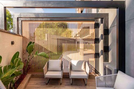 37_photo/94dce3852b.f87c5f63b588f4d4-ATLAS-cc3df44e-f329-4329-aefe-2dfea3ffda93.jpg de apartamento à venda com 3 quartos, 114m² em Água Verde, Curitiba