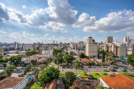 32_photo/94dce3852b.f87c5f63b588f4d4-ATLAS-d546e7e4-512b-42c1-bb94-4a529916a3b8.jpg de apartamento à venda com 3 quartos, 114m² em Água Verde, Curitiba