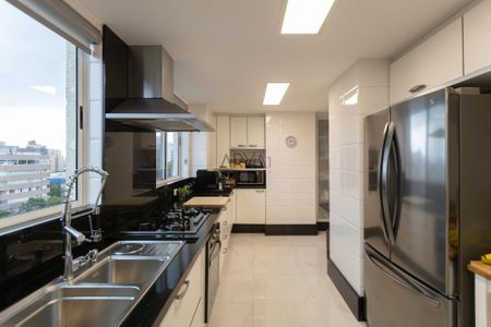 37_photo/94dce38549.5c684a255abc9ae5-ATLAS-cd27a6ab-471e-4e7f-bc92-2fdbcb56c6c0.jpg de apartamento à venda com 3 quartos, 232m² em Água Verde, Curitiba