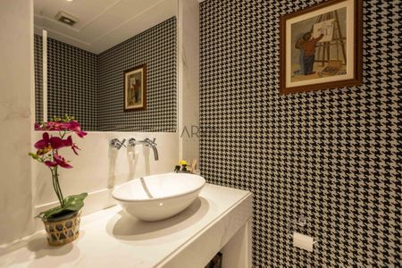 13_photo/94dce38549.5c684a255abc9ae5-ATLAS-e29cdf68-0881-46f8-b6a8-31eecedd8fbb.jpg de apartamento à venda com 3 quartos, 232m² em Água Verde, Curitiba