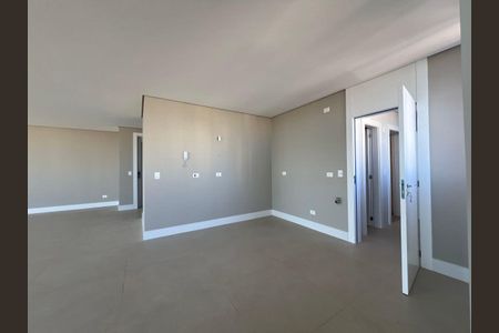 8_photo/94dce38555.3714cccd63f8fe2d-ATLAS-2fce4352-2f73-4b74-852d-be7c822b79fc.jpg de apartamento à venda com 3 quartos, 256m² em Água Verde, Curitiba