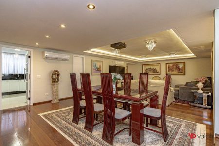 11_photo/94dce3858d.ff75ff0a677ab65a-ATLAS-8f37f93d-7c48-4367-96f3-b6d3a5ff0306.jpg de apartamento à venda com 4 quartos, 239m² em Batel, Curitiba