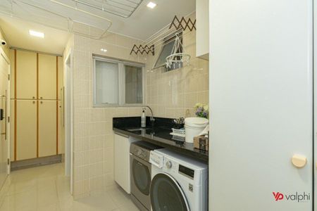 36_photo/94dce3858d.ff75ff0a677ab65a-ATLAS-ba1afba7-e178-48c6-921d-4d81a3c8fae8.jpg de apartamento à venda com 4 quartos, 239m² em Batel, Curitiba