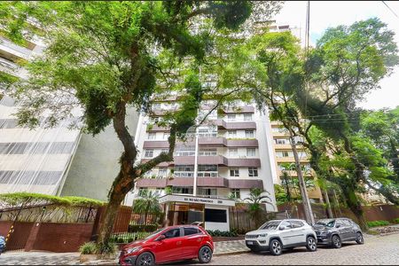 4_photo/94dce3858f.c0c7af3cef2f6784-ATLAS-e1fc7dae-8216-4d78-b7b3-23efea345d2a.jpg de apartamento à venda com 2 quartos, 110m² em Batel, Curitiba