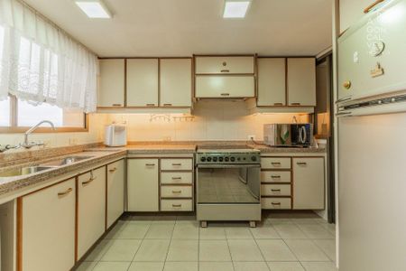 15_photo/94dce38593.e15323036684946d-ATLAS-1dfac7c2-81b0-476e-b6cf-810f3fafcfa6.jpg de apartamento à venda com 3 quartos, 263m² em Água Verde, Curitiba