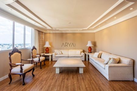 4_photo/94dce385b1.19491d5d09512776-ATLAS-9a16cf84-a459-4c1f-9b11-e06d8fa0223a.jpg de apartamento à venda com 4 quartos, 262m² em Água Verde, Curitiba