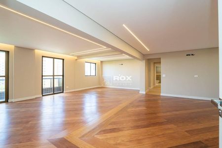 3_photo/94dce385bb.e82fc8f85c335298-ATLAS-7fc46d6a-6745-4e35-ac29-d91ce08de711.jpg de apartamento à venda com 3 quartos, 193m² em Água Verde, Curitiba