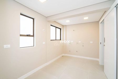 47_photo/94dce385bb.e82fc8f85c335298-ATLAS-d2dab15a-df46-4936-bf84-e6fcbe5cc91b.jpg de apartamento à venda com 3 quartos, 193m² em Água Verde, Curitiba